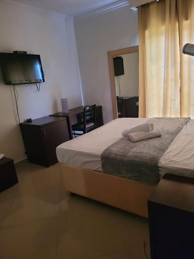 Guest House La Plaza Luanda Zewnętrze zdjęcie