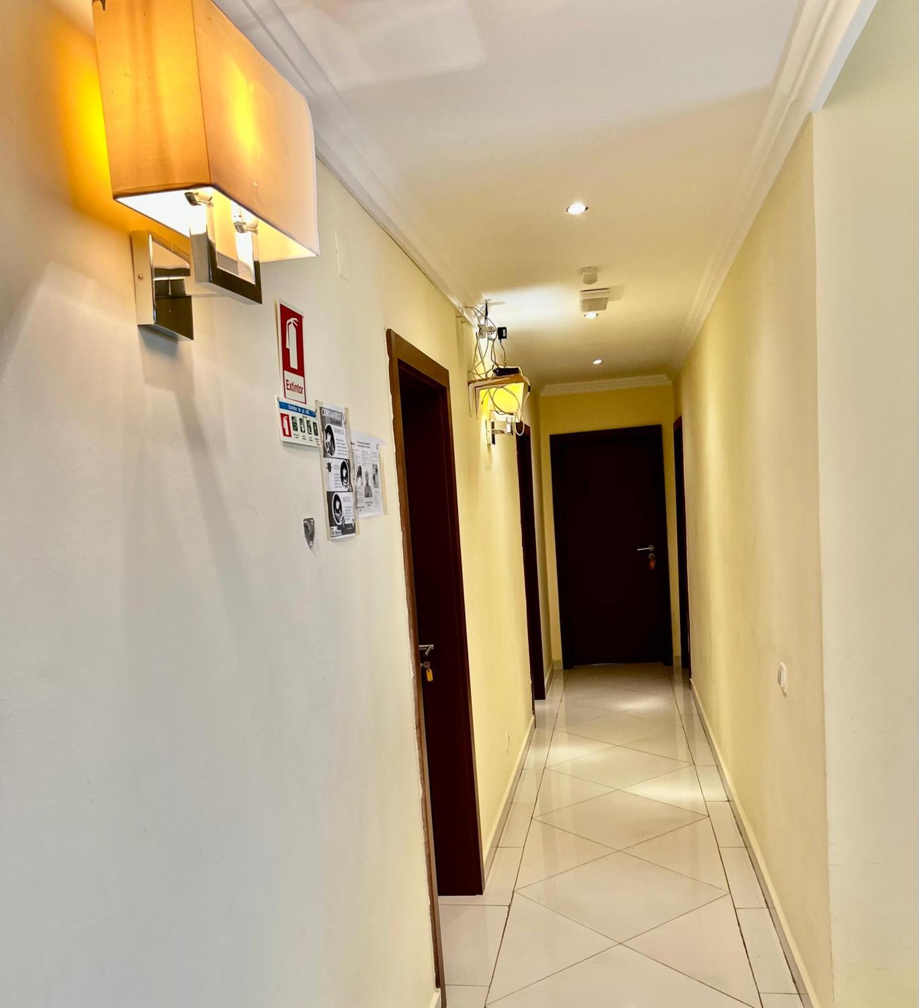 Guest House La Plaza Luanda Zewnętrze zdjęcie