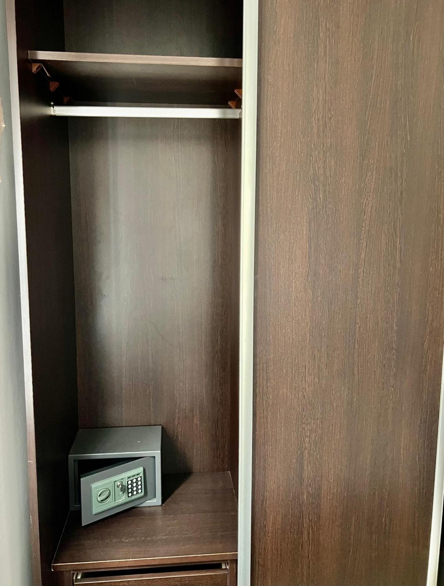 Guest House La Plaza Luanda Zewnętrze zdjęcie